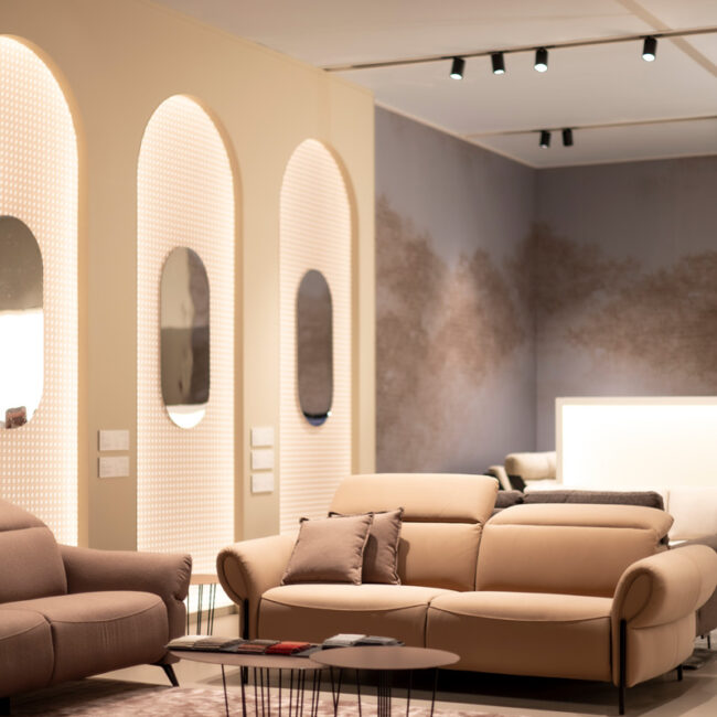 glammoreMI25-48